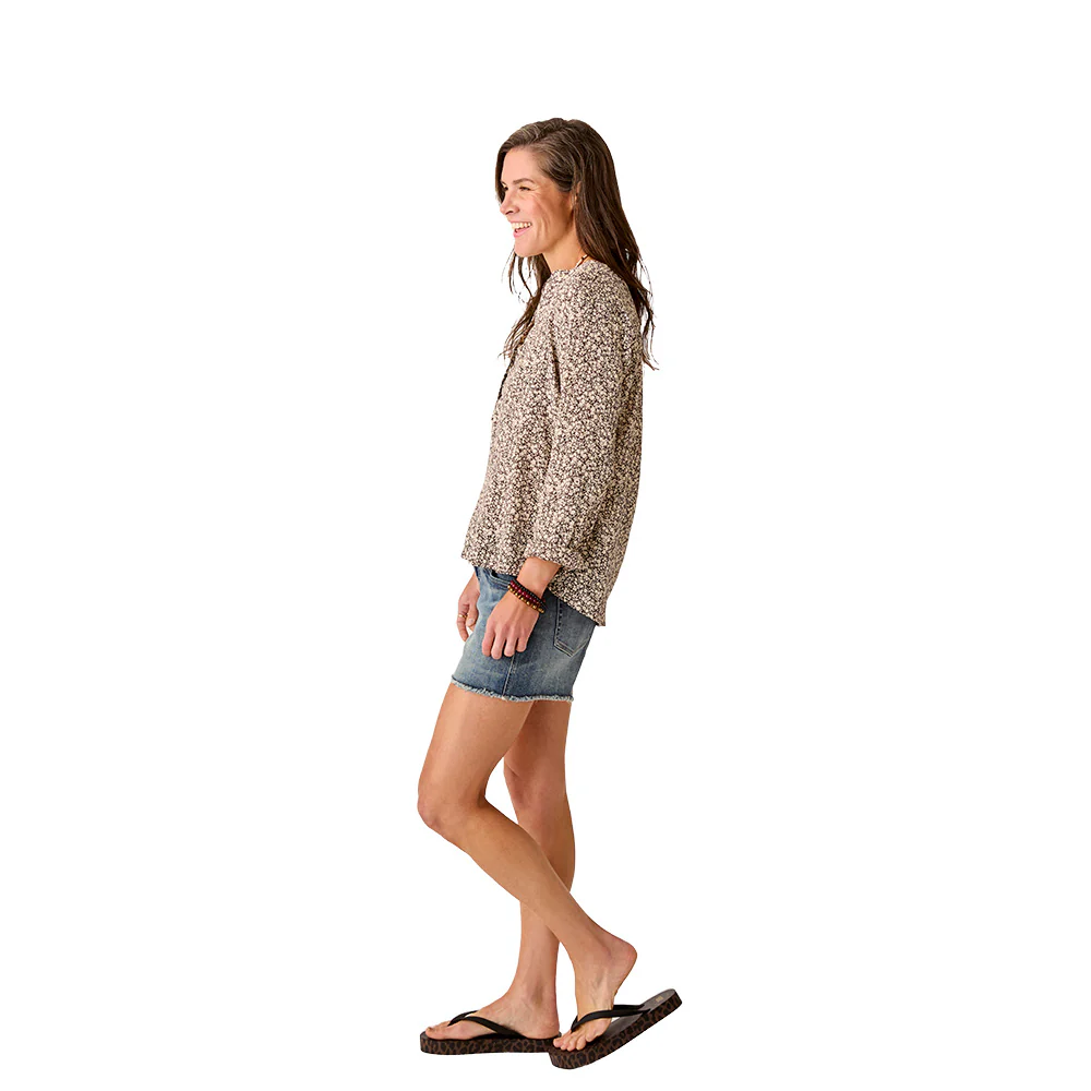 Carve Designs Women's Dylan Gauze Shirt - Image 10